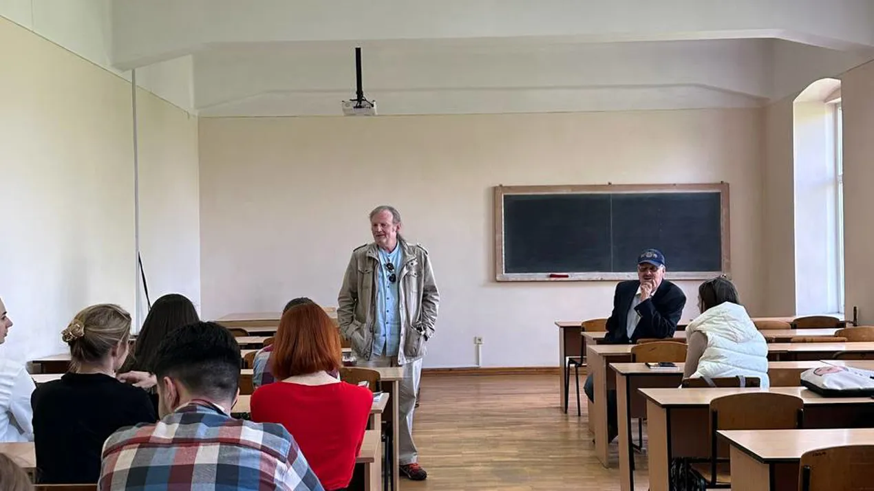 Лекція Пітера Вайта